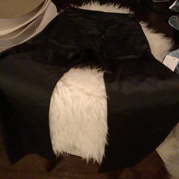 NEW! We the Free Pacifica coated jeans - Picture 3 of 8